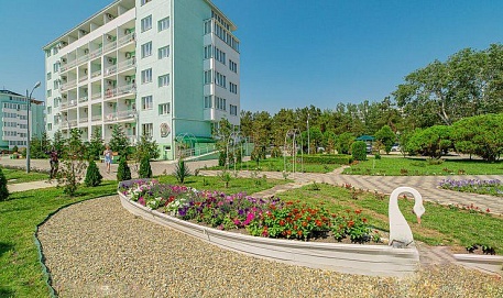 «Лазурный берег» парк-отель - фото